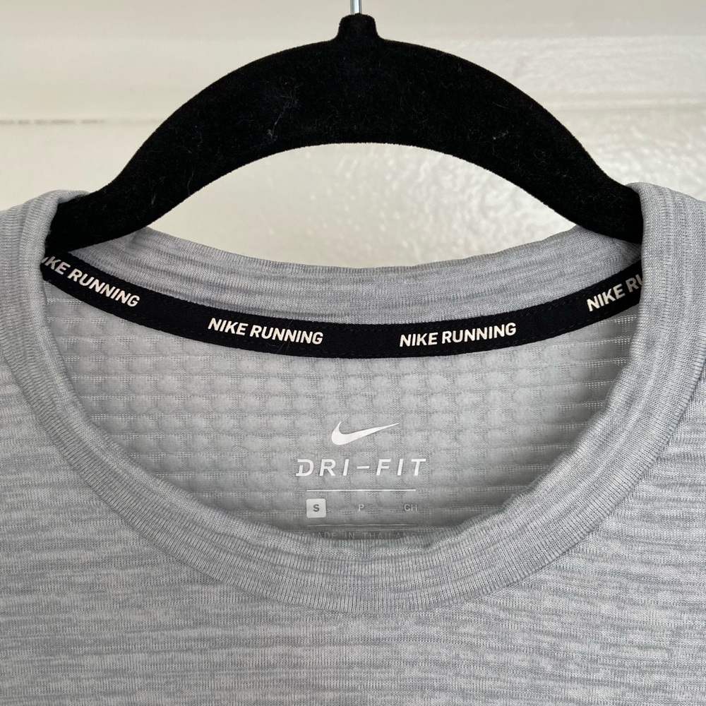 Dri-Fit Nike Running Long Sleeve